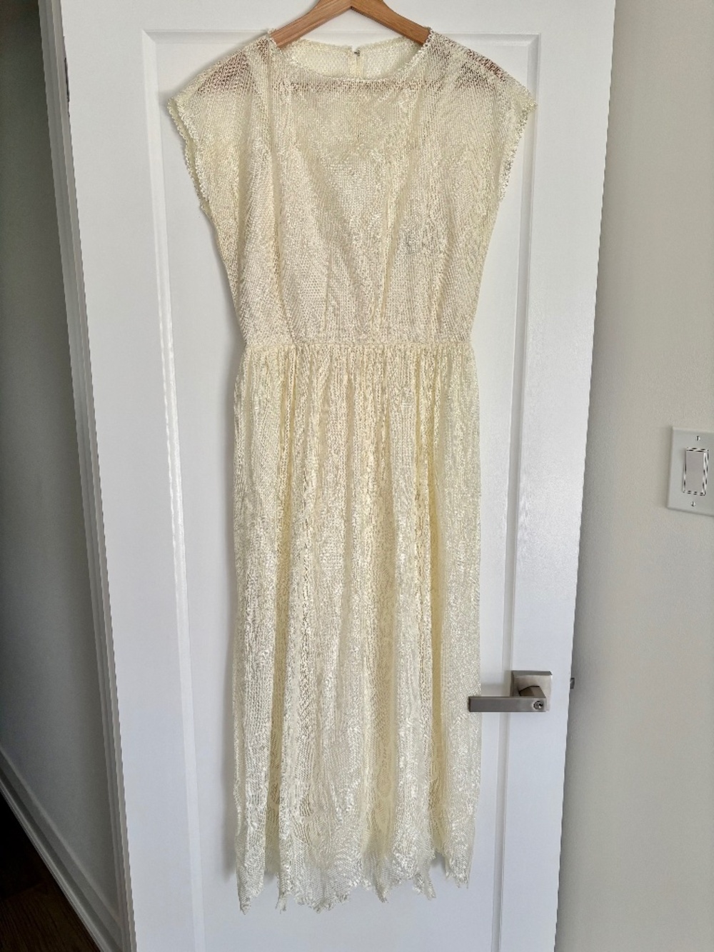 Algo Boutique Vintage Cream Lace Dress Women's Vintage Size 9/Small